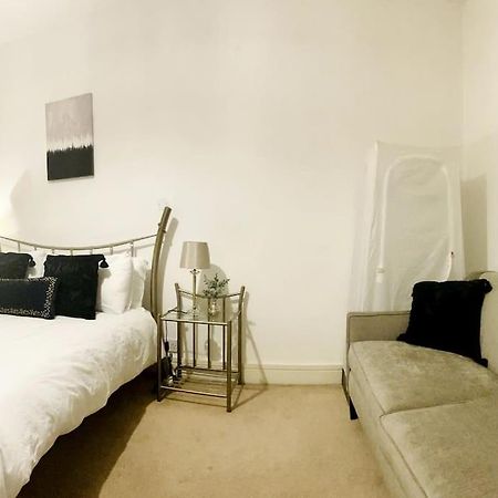 Beautiful Central Open Plan Living! Manchester Exterior photo